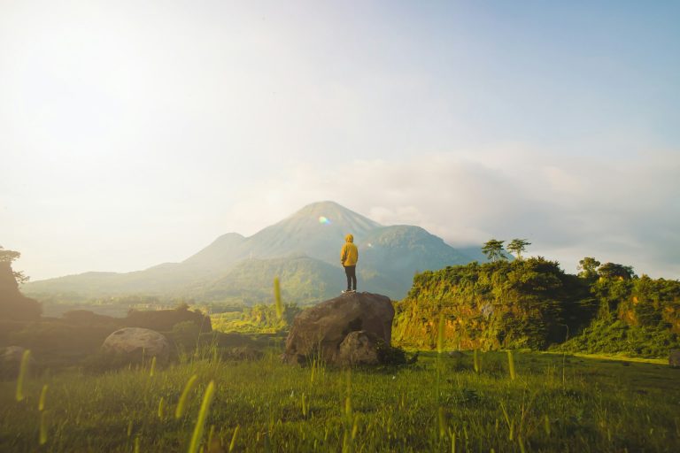 Tren Wisata Ketenangan: Dari Selandia Baru Hingga Pesona Lokal Trawas